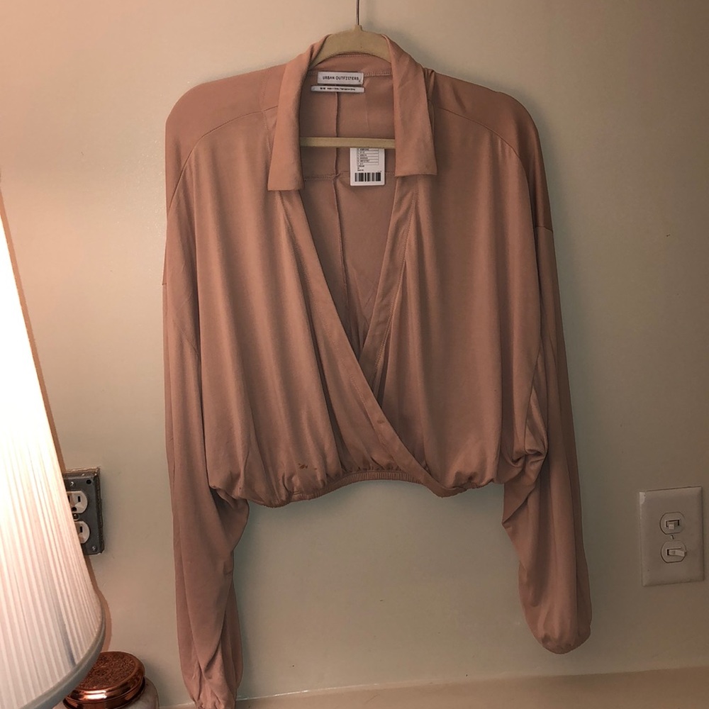 Urban Outfitters Creme Blouse